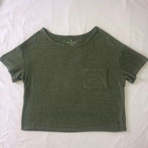 green shirt, size Medium